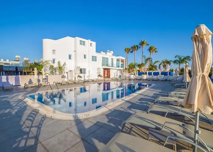 Protaras Plaza Superior Room Sea And Pool View-126