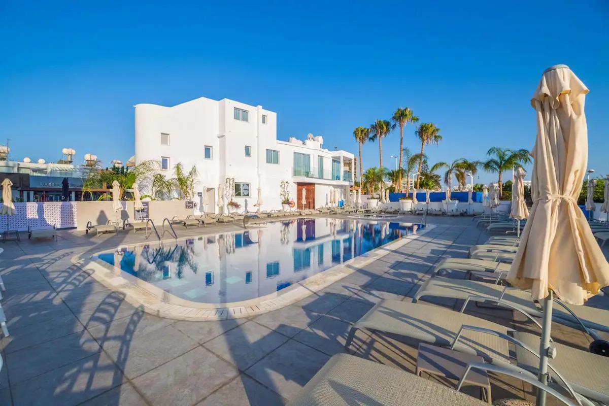 Apartment Plaza Superior Sea And Pool View-126 Protaras